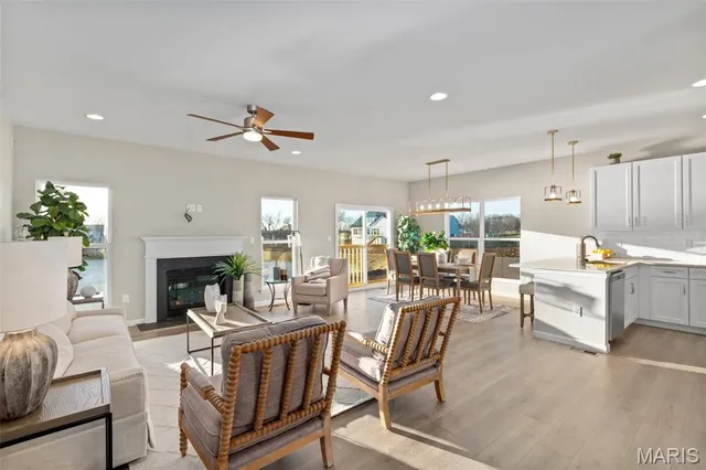 $464,616 | 308 Osprey Court, Lake St. Louis, MO 63367