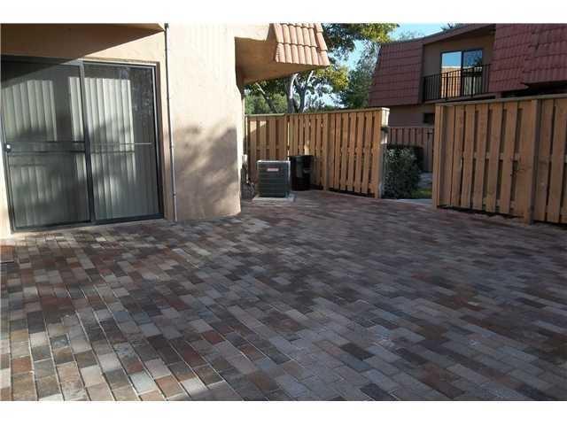 8051 Severn Drive, Unit D Boca Raton, FL 33433 - Photo 2 of 3 severn courtyard