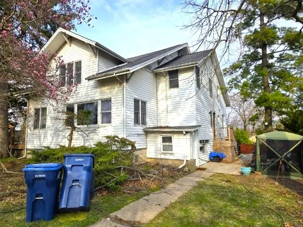 $590,000 | 419 North Princeton Avenue, Villa Park, IL 60181