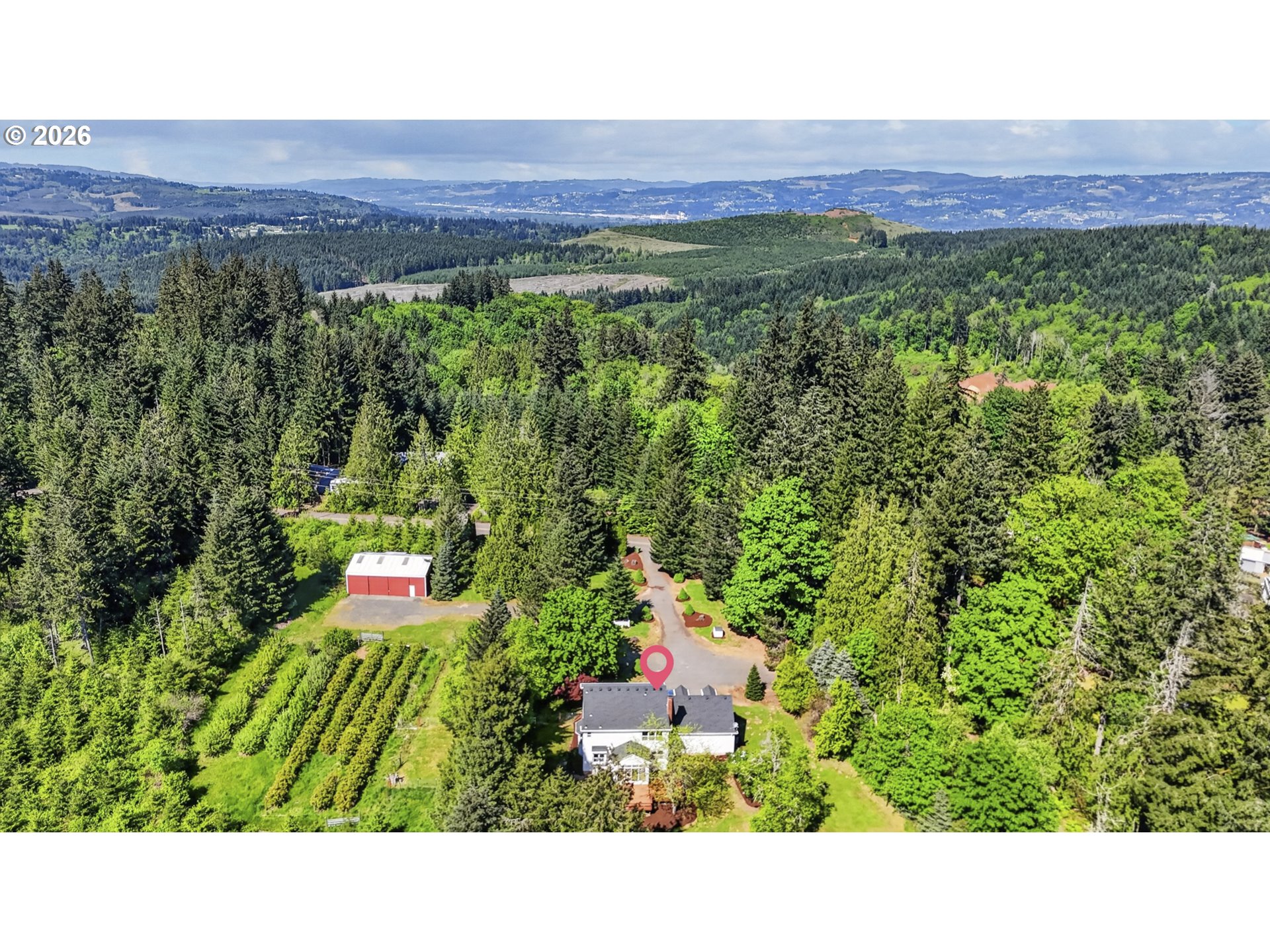 33498 Smith Road St. Helens, OR 97051 - Photo 4 of 34 a view of a back yard