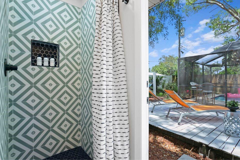 11208 Duncan Street Seminole, FL 33772 - Photo 15 of 16