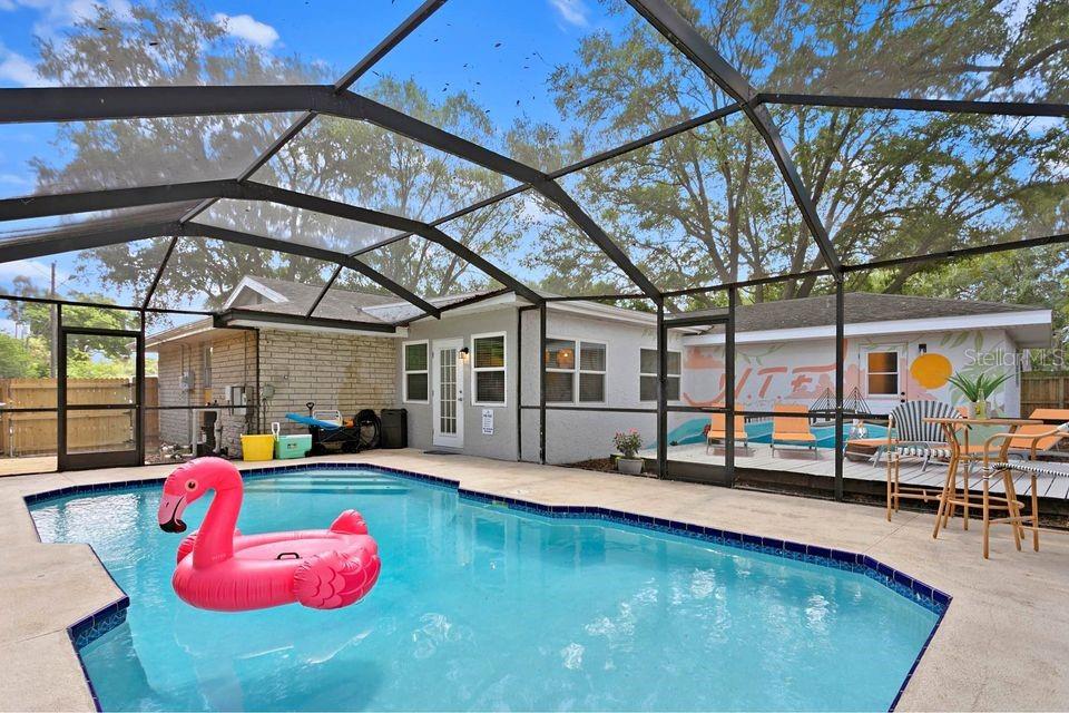 11208 Duncan Street Seminole, FL 33772 - Photo 2 of 16