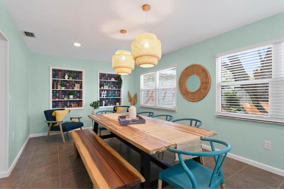 11208 Duncan Street Seminole, FL 33772 - Photo 7 of 16