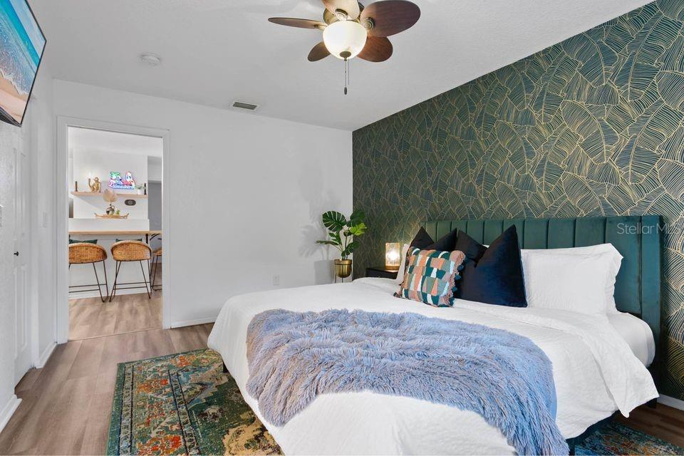 11208 Duncan Street Seminole, FL 33772 - Photo 10 of 16