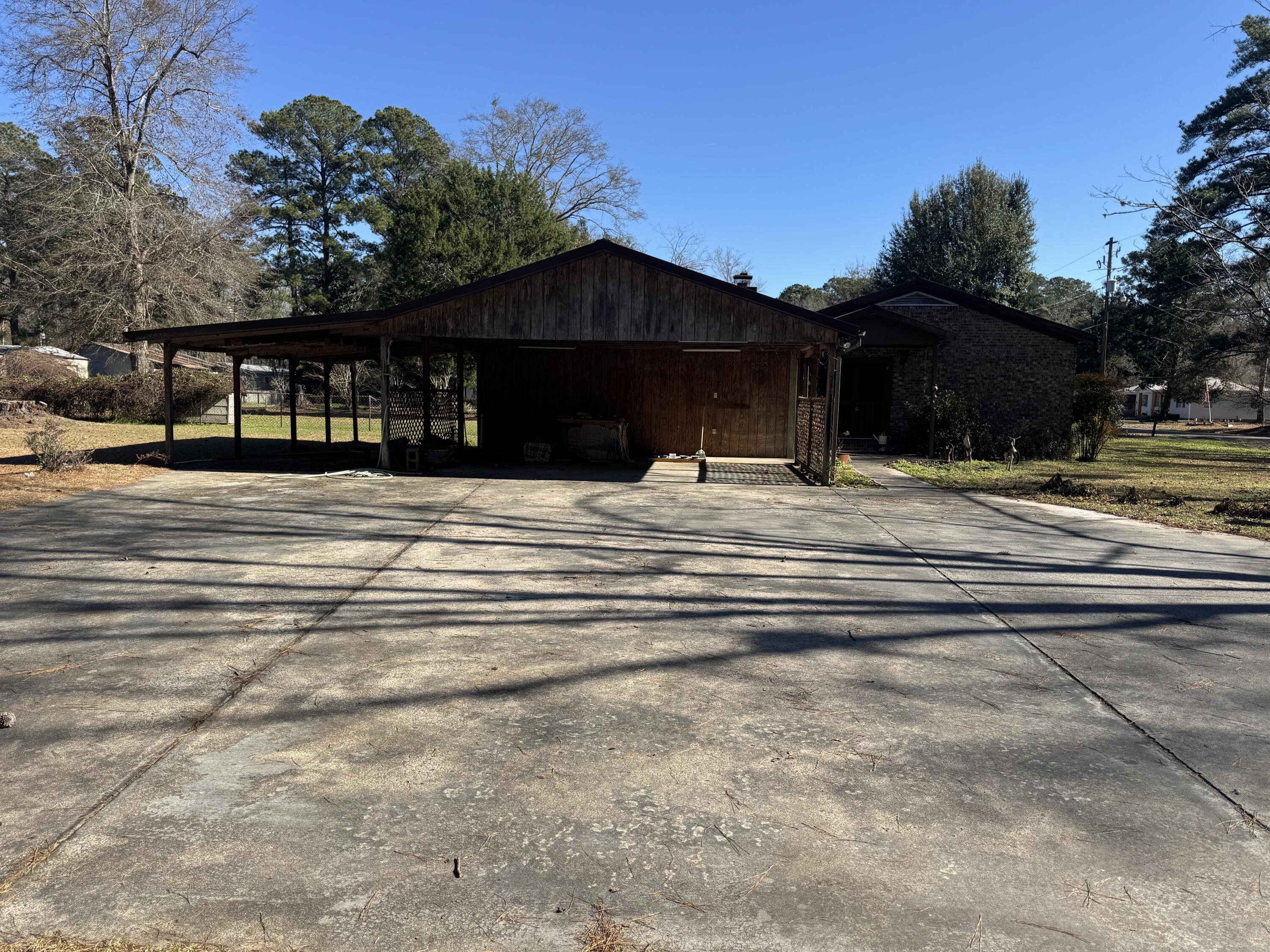 1002 Poplar Street Walterboro, SC 29488 - Photo 5 of 29 IMG_3463