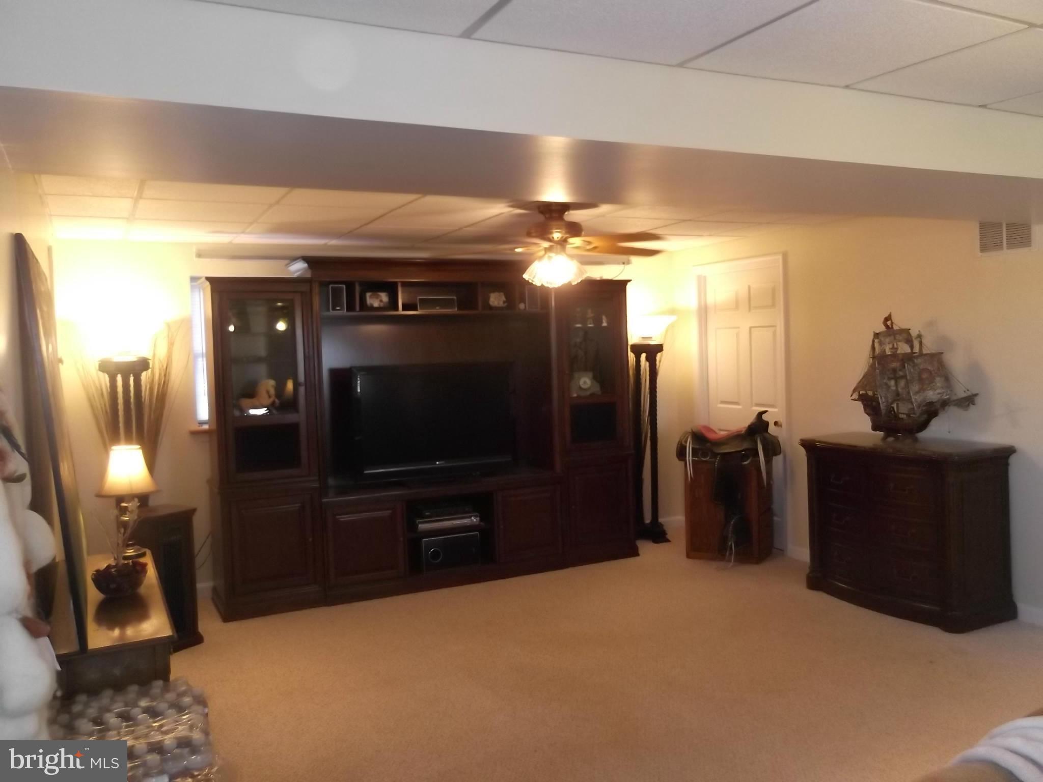 5392 Waterford Road Rixeyville, VA 22737 - Photo 15 of 30 Family Room