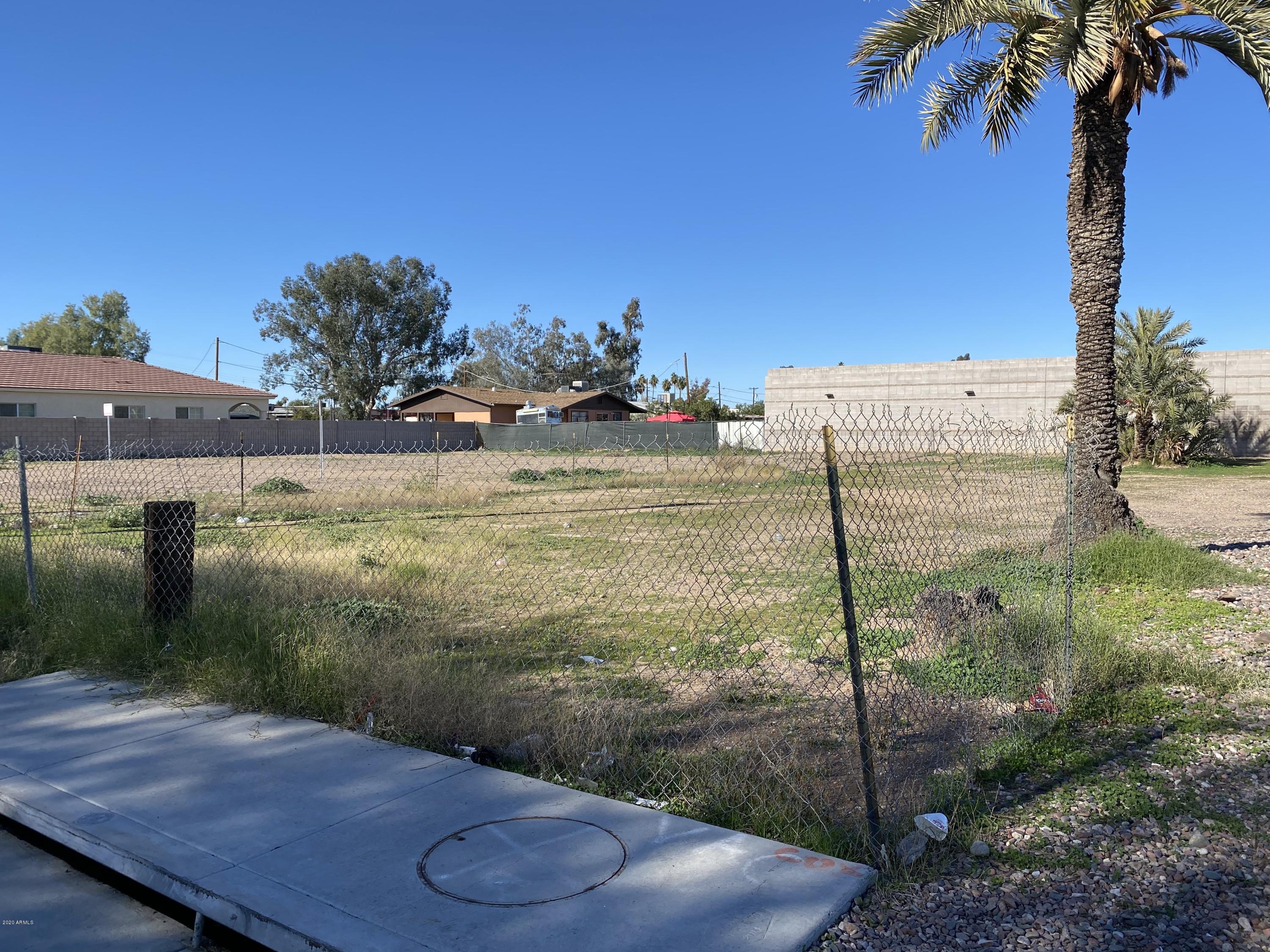 1908 West Lawrence Road, Unit 2 Phoenix, AZ 85021 - Photo 2 of 4 lawrence -1