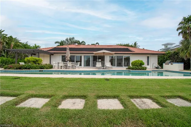 $32,000 | 222 Bay Point, Naples, FL 34103