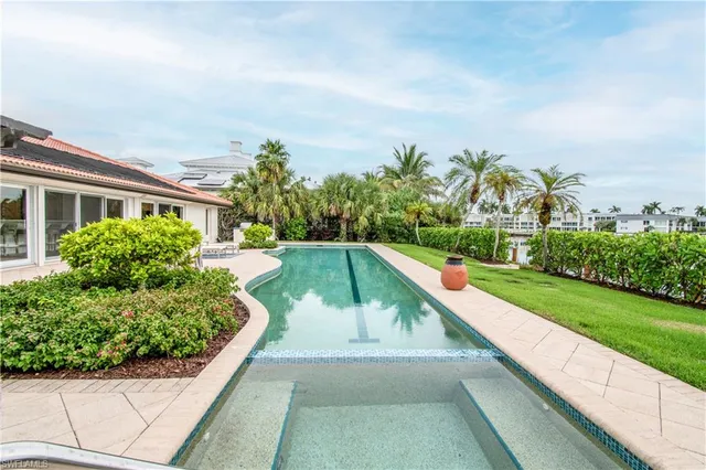 $32,000 | 222 Bay Point, Naples, FL 34103