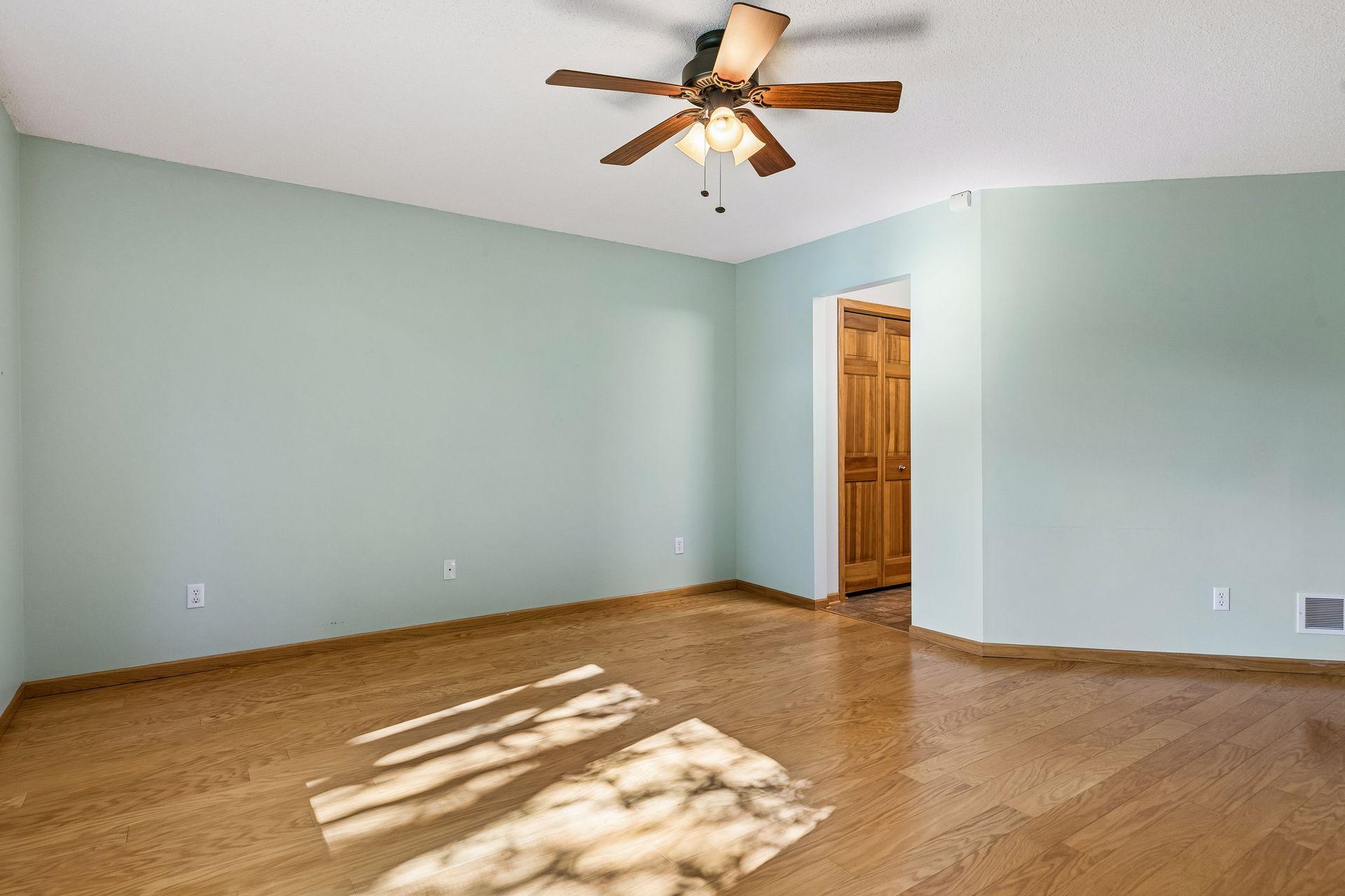 7658 Newbury Road St. Paul, MN 55125 - Photo 40 of 44 Gallery Image 40