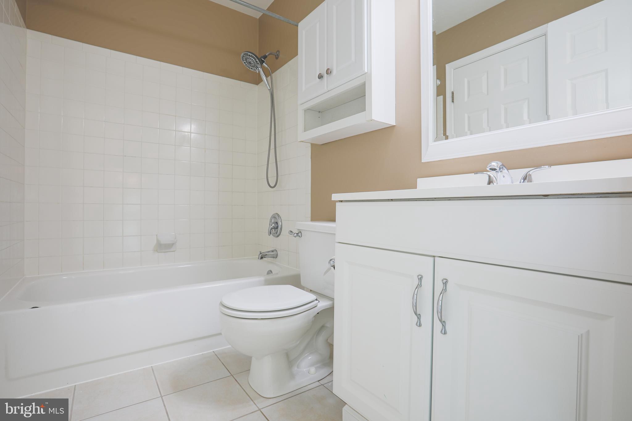 4434 Silver Teal Road Baltimore, MD 21236 - Photo 39 of 50 Upper lvl bath.