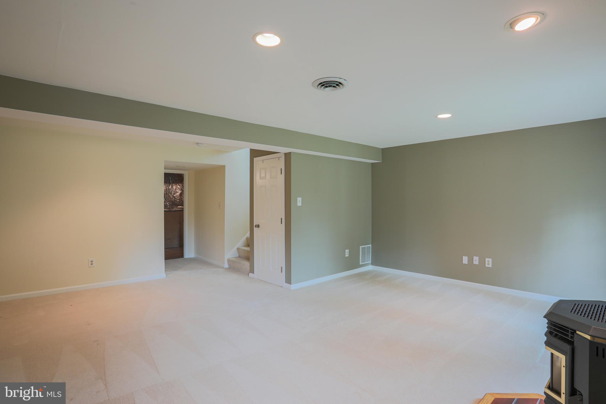 4434 Silver Teal Road Baltimore, MD 21236 - Photo 44 of 50 Gallery Image 44