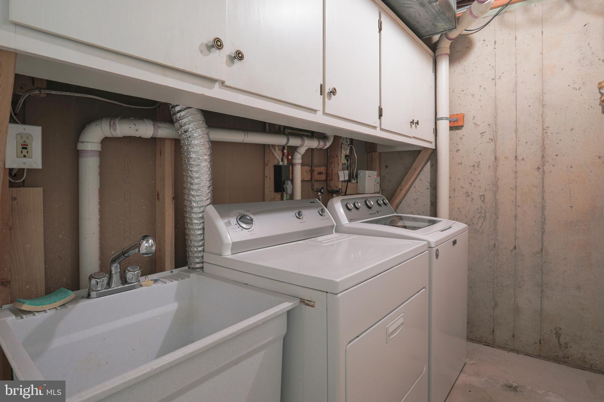 4434 Silver Teal Road Baltimore, MD 21236 - Photo 47 of 50 Lower lvl laundry w/ storage.