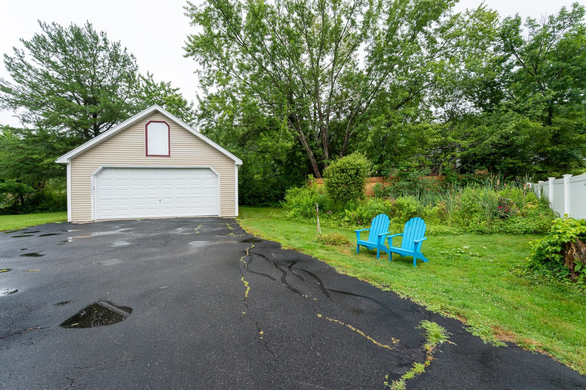 7 Therese Road Salem, NH 03079 - Photo 31 of 54