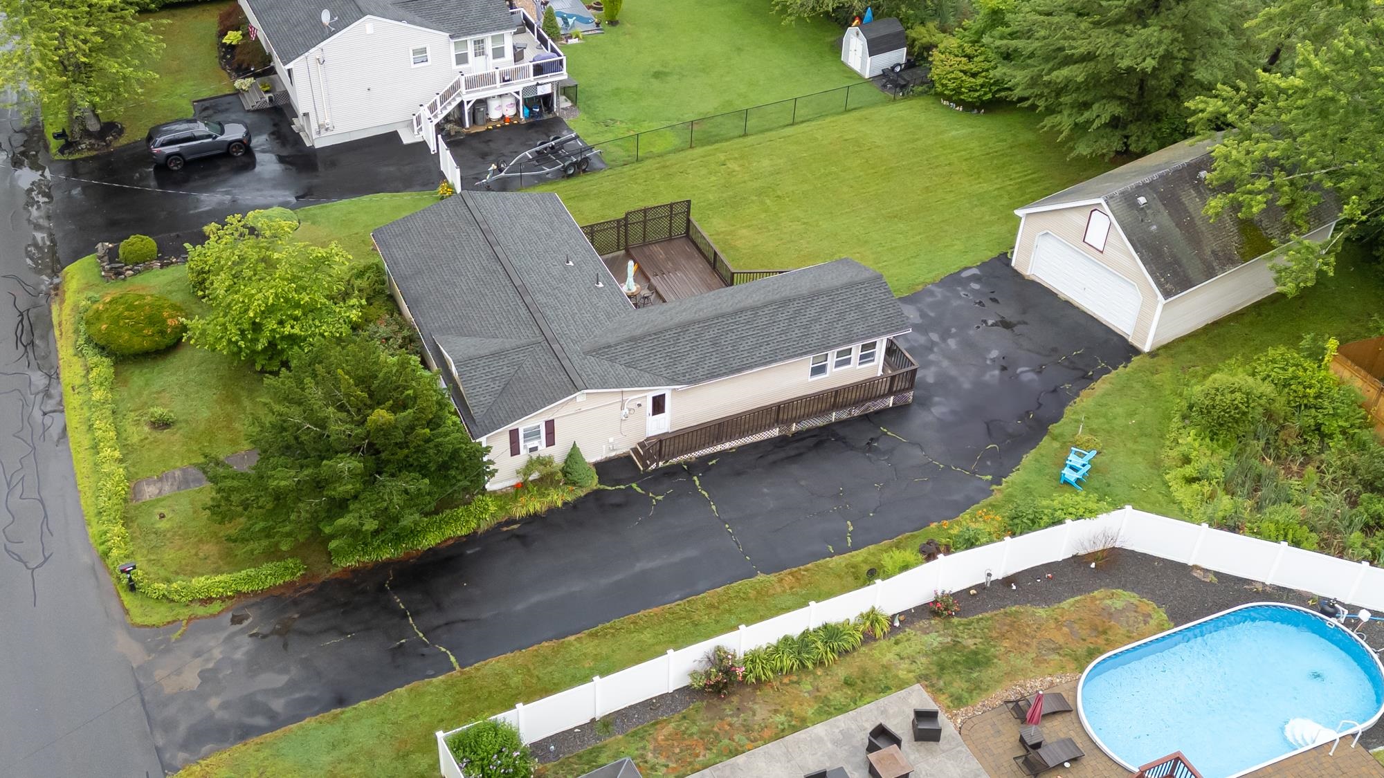 7 Therese Road Salem, NH 03079 - Photo 42 of 54