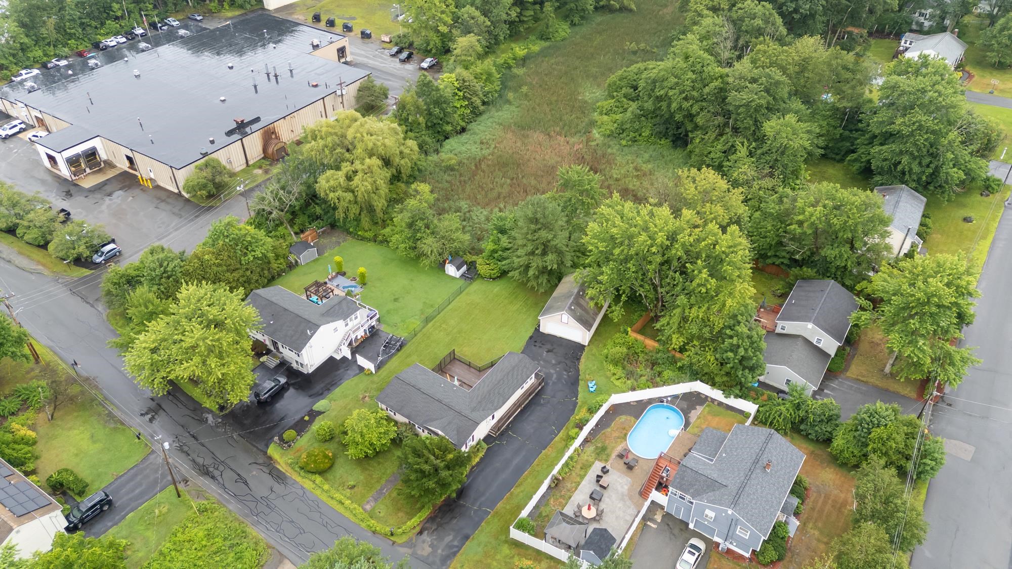 7 Therese Road Salem, NH 03079 - Photo 43 of 54