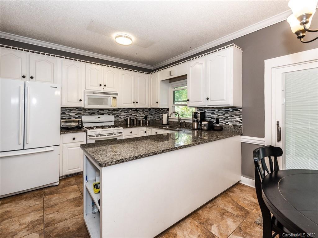 1931 Knoll Ridge Road York, SC 29745 - Photo 22 of 39 Gallery Image 22