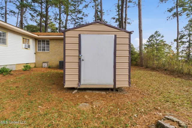 $115,000 | 1215 Scott Avenue, Prentiss, MS 39474