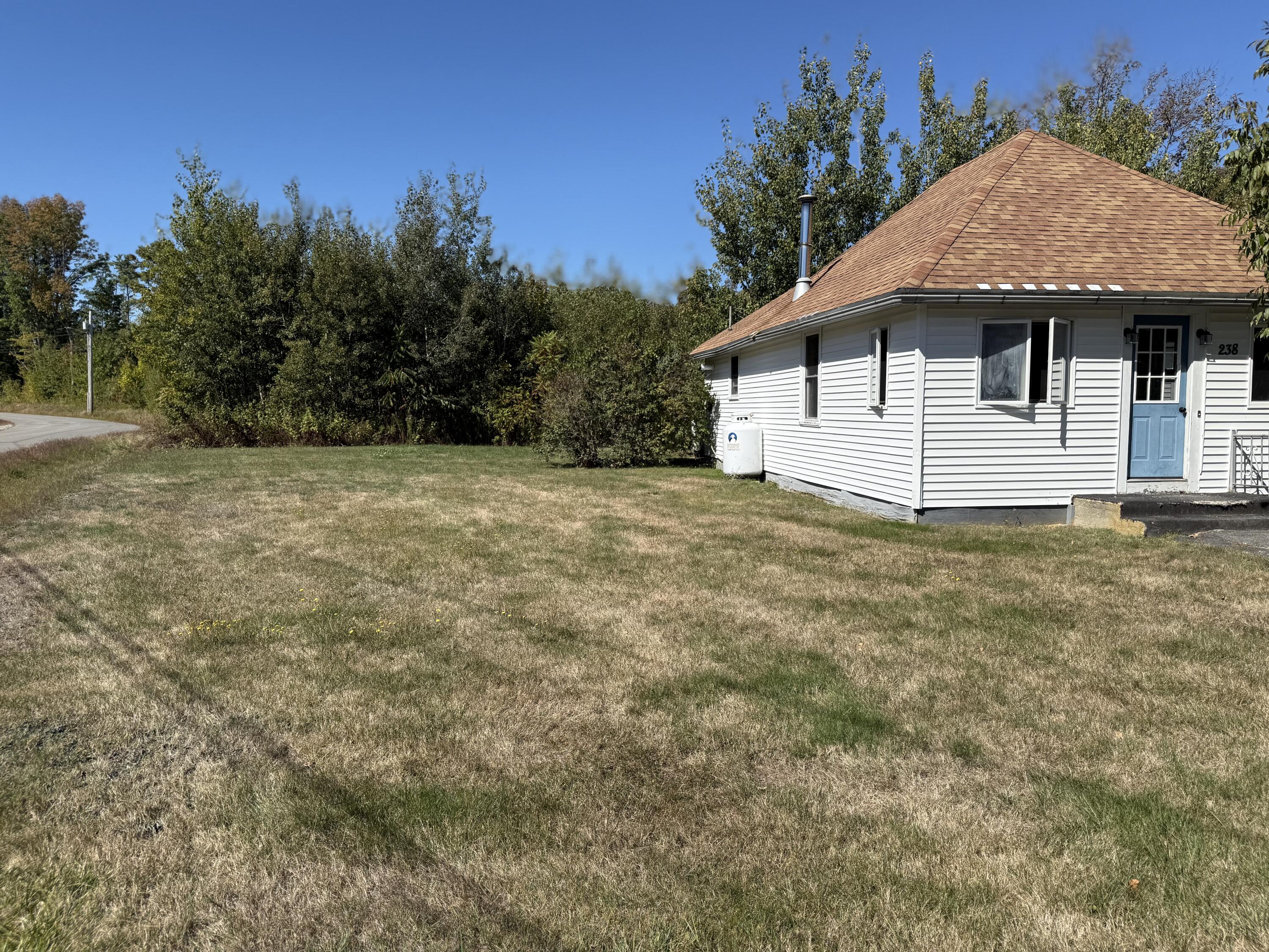 238 Main Road South Hampden, ME 04444 - Photo 5 of 20 IMG_2920