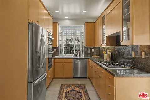 $1,599,000 | 1037 16th Street, Unit 10, Santa Monica, CA 90403