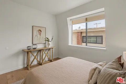 $1,599,000 | 1037 16th Street, Unit 10, Santa Monica, CA 90403