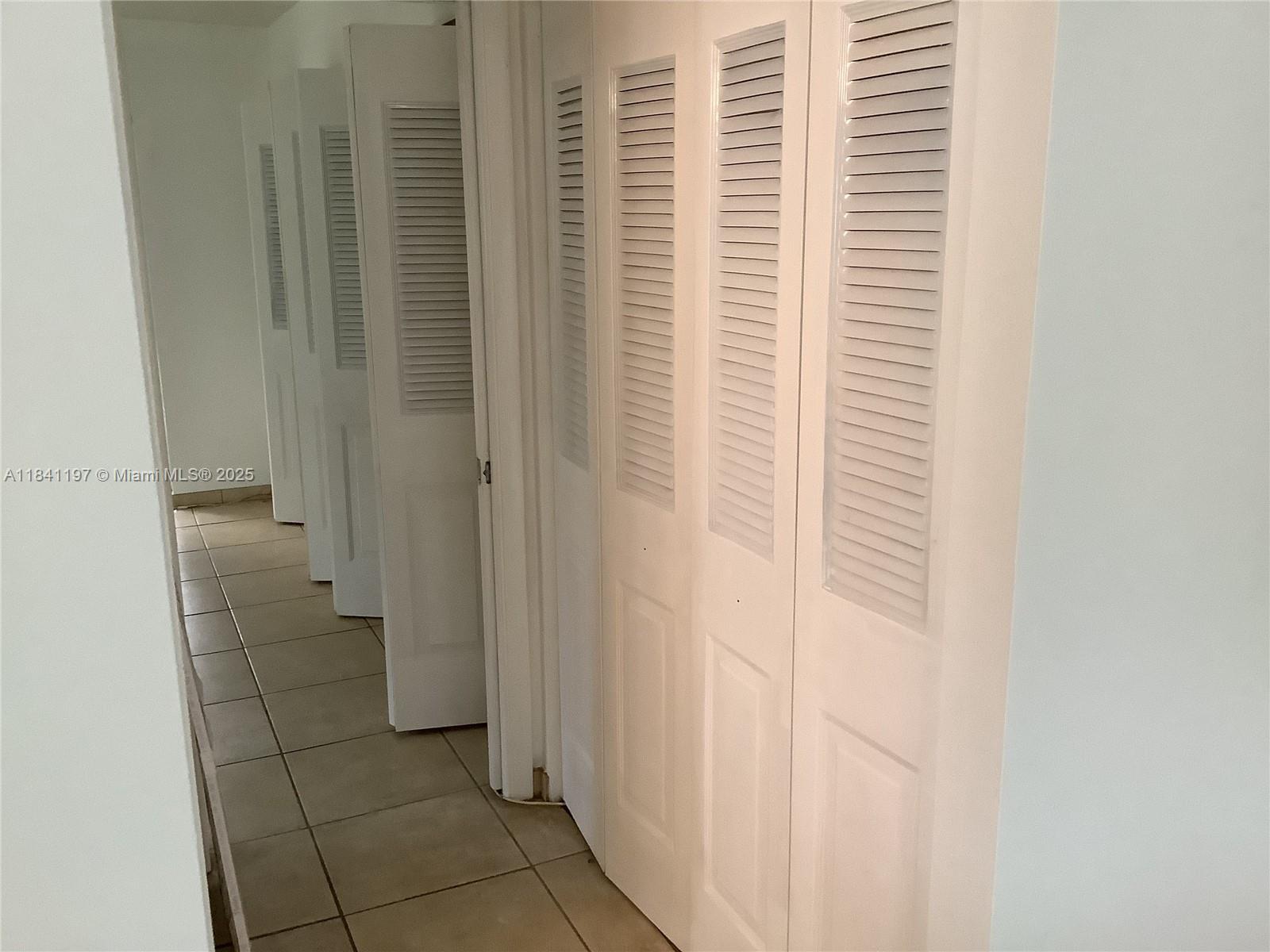 60 Windsor C, Unit 60 West Palm Beach, FL 33417 - Photo 18 of 34