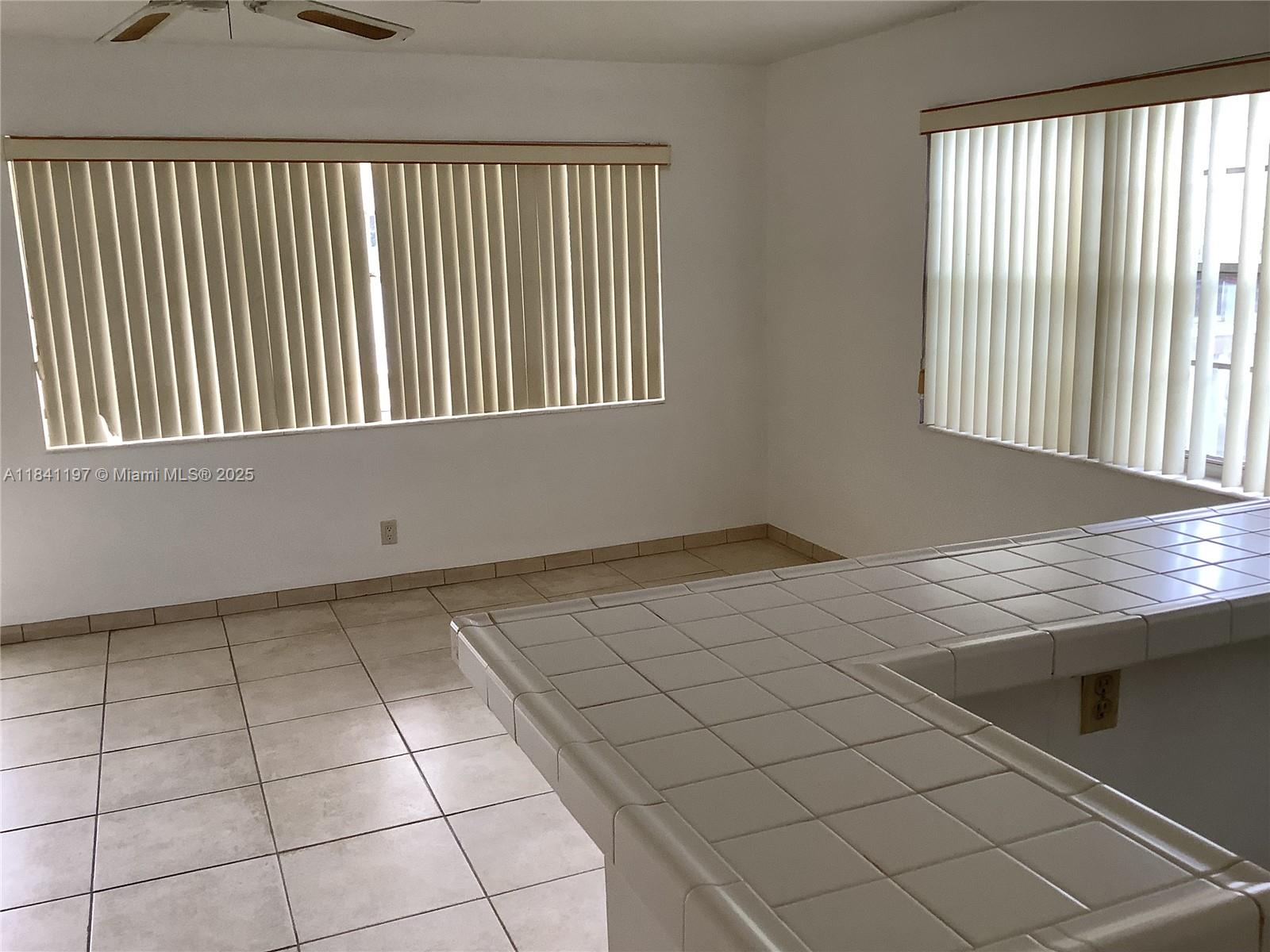 60 Windsor C, Unit 60 West Palm Beach, FL 33417 - Photo 6 of 34