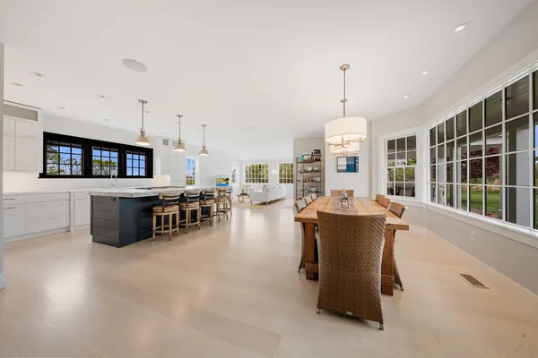 $4,950,000 | 318 Milestone Road, Nantucket, MA 02554