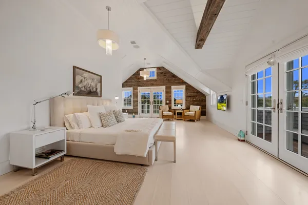 $4,950,000 | 318 Milestone Road, Nantucket, MA 02554