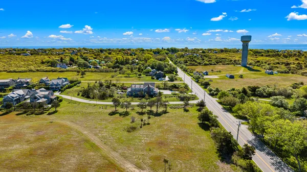 $4,950,000 | 318 Milestone Road, Nantucket, MA 02554