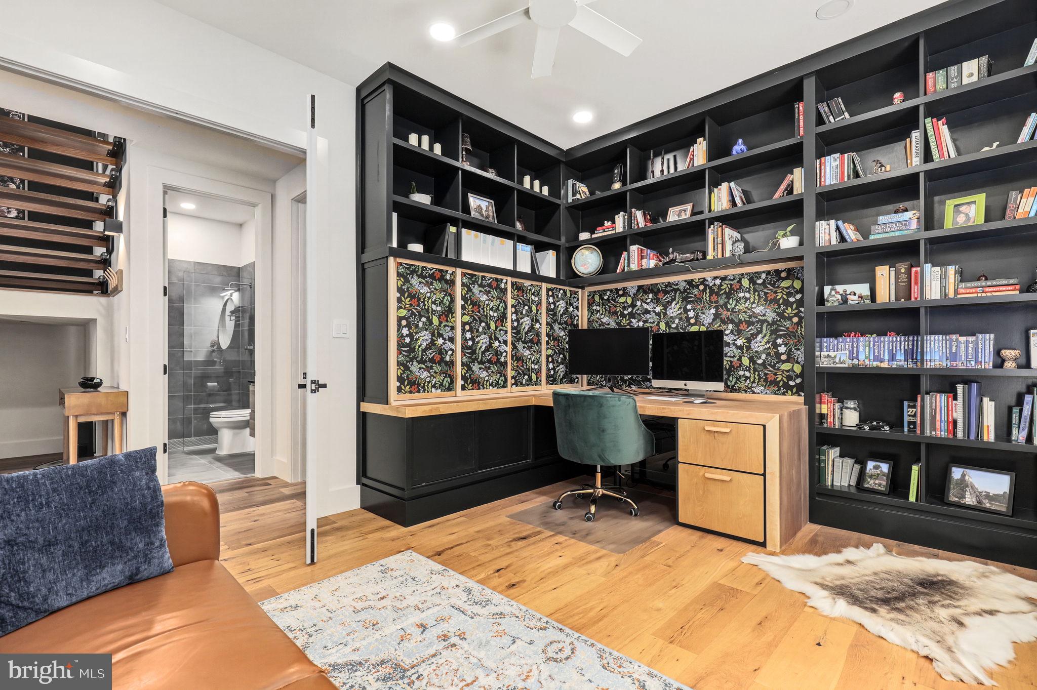 4833 Reels Mill Road Frederick, MD 21704 - Photo 33 of 72 Office with built ins