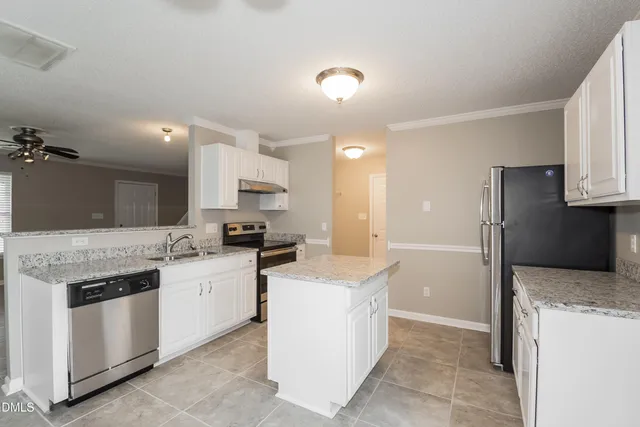 $1,880 | 5316 Marthonna Way, Raleigh, NC 27616