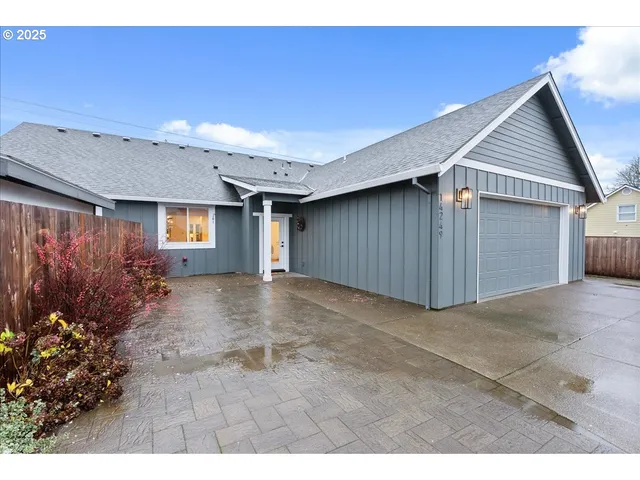 $699,000 | 14249 Holcomb Boulevard, Oregon City, OR 97045