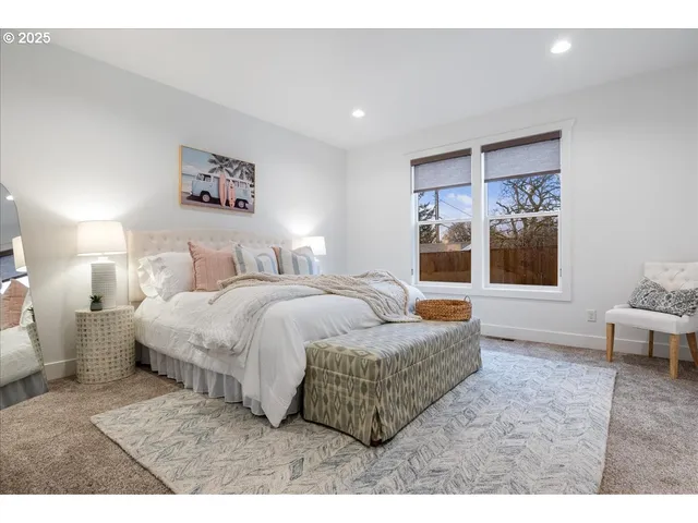 $699,000 | 14249 Holcomb Boulevard, Oregon City, OR 97045