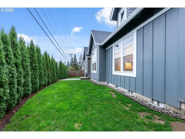 $699,000 | 14249 Holcomb Boulevard, Oregon City, OR 97045