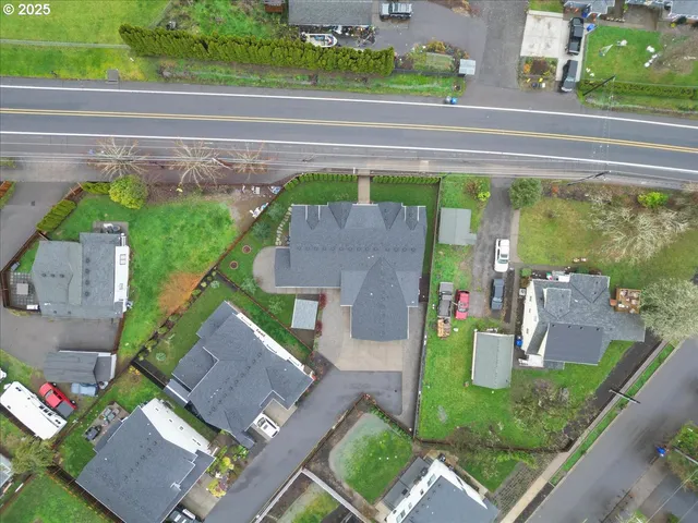 $699,000 | 14249 Holcomb Boulevard, Oregon City, OR 97045