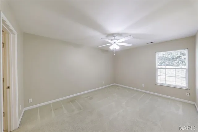 $164,000 | 450 Benton Drive, Unit E, St. Peters, MO 63376