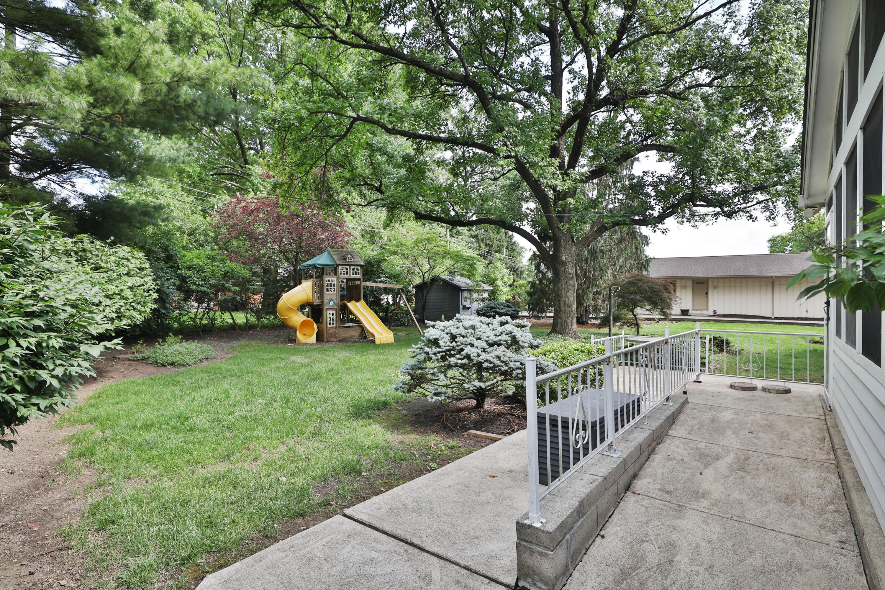 1348 Haddon Road Columbus, OH 43209 - Photo 69 of 71