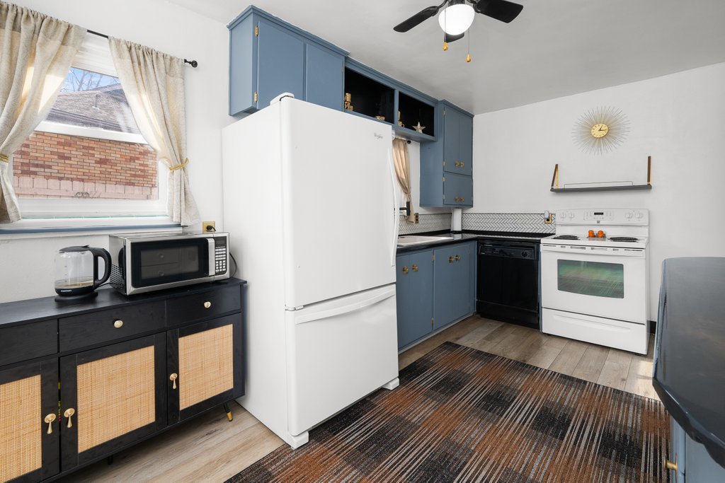 1890 24th Ave Court Moline, IL 61265 - Photo 12 of 29