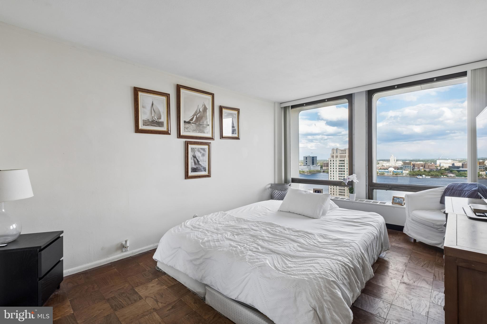 220 Locust Street, Unit 23CS Philadelphia, PA 19106 - Photo 4 of 12