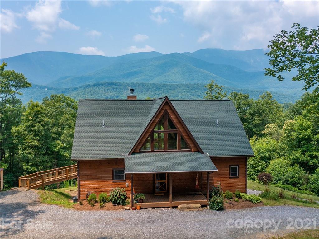 263 Mount Mitchell Drive Burnsville, NC 28714 - Photo 2 of 39 an aerial view of a house