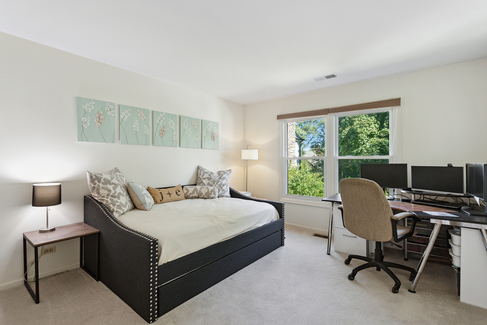 591 Greenwood Road Northbrook, IL 60062 - Photo 17 of 33 Gallery Image 17