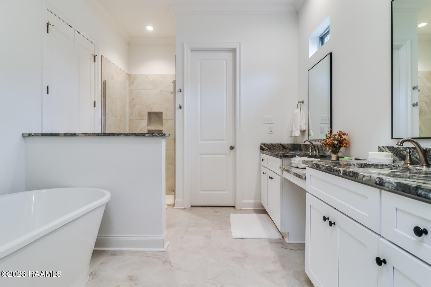 210 Redfern Street Lafayette, LA 70508 - Photo 18 of 20 210 Redfern-17