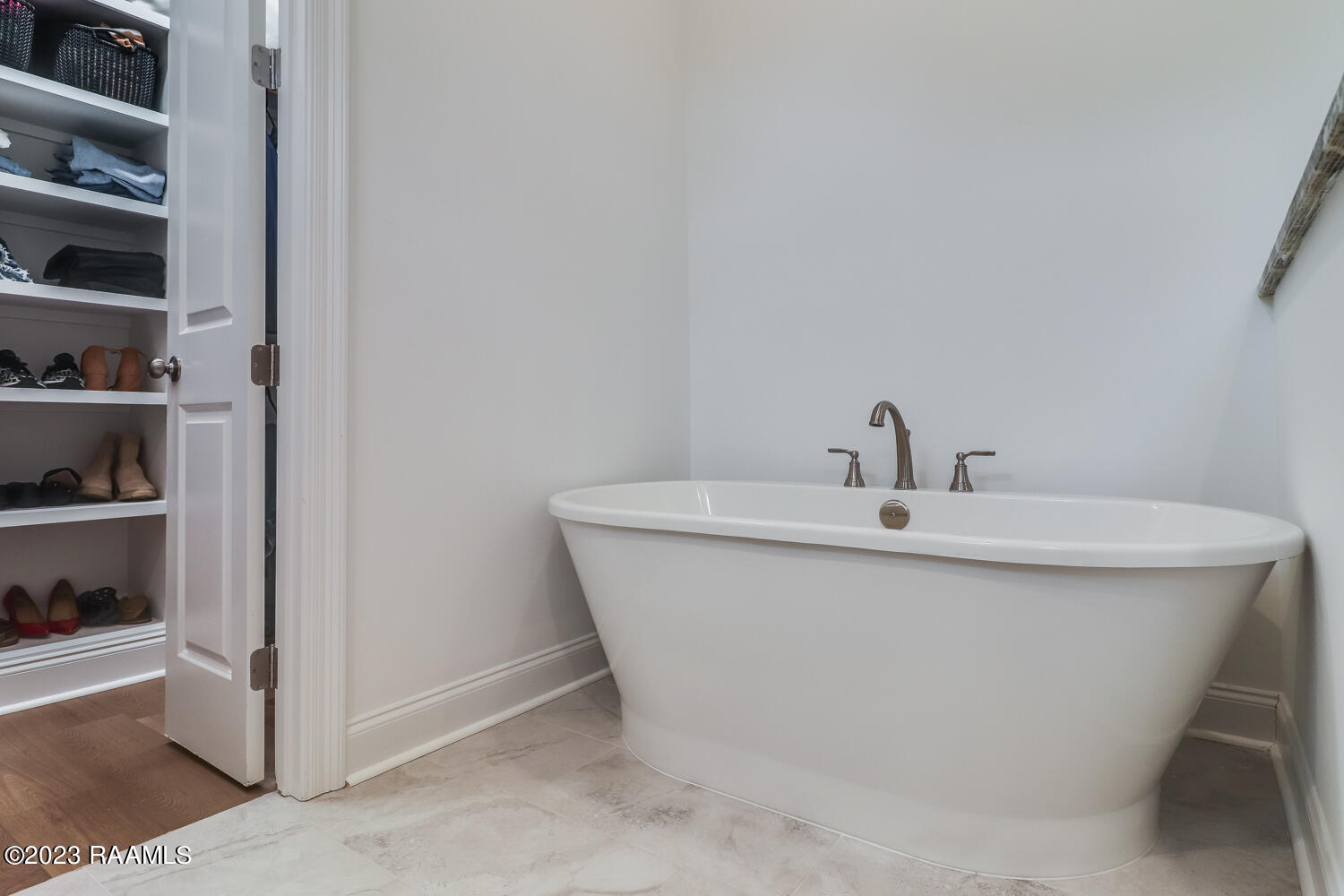 210 Redfern Street Lafayette, LA 70508 - Photo 19 of 20 210 Redfern-18