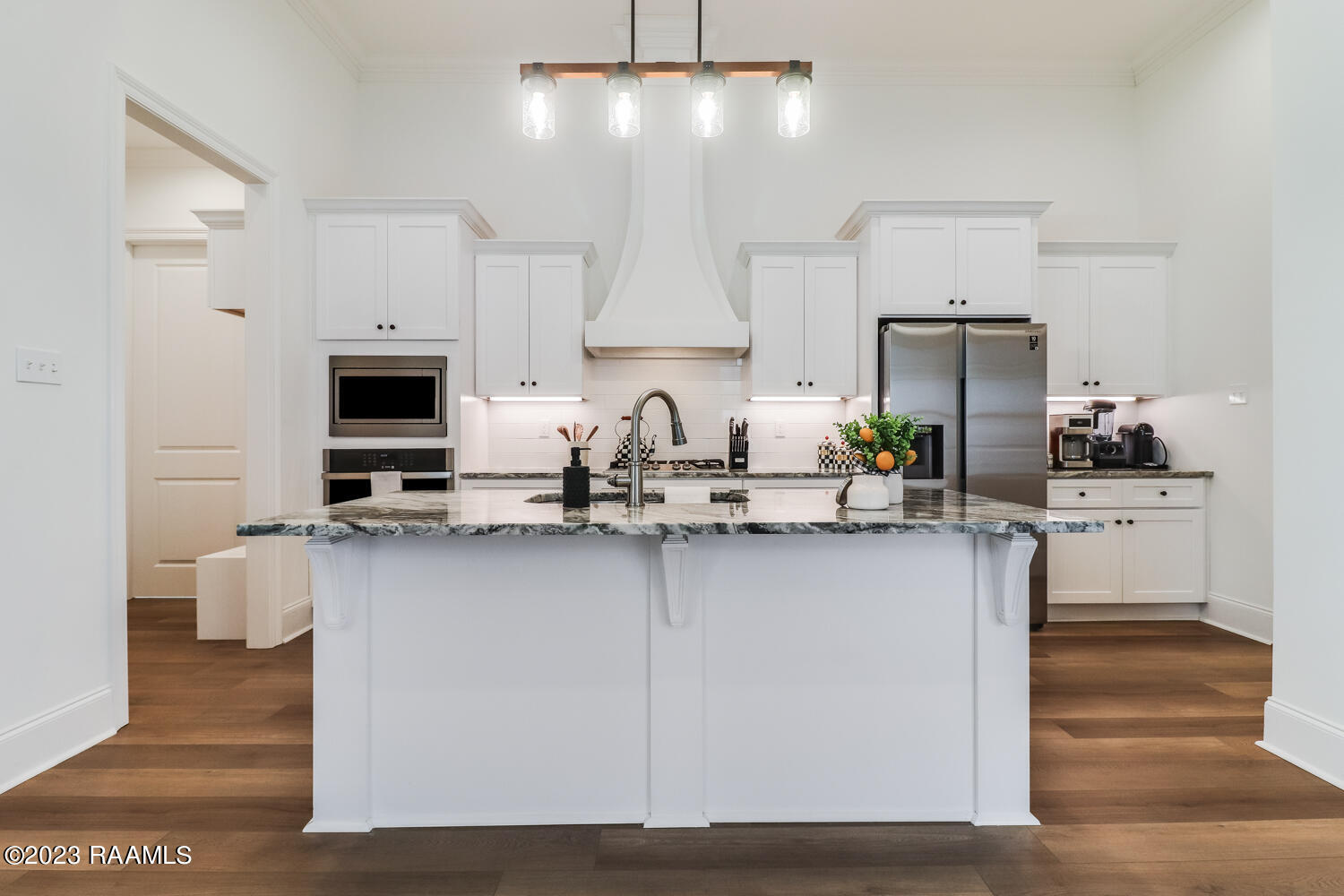 210 Redfern Street Lafayette, LA 70508 - Photo 5 of 20 210 Redfern-4