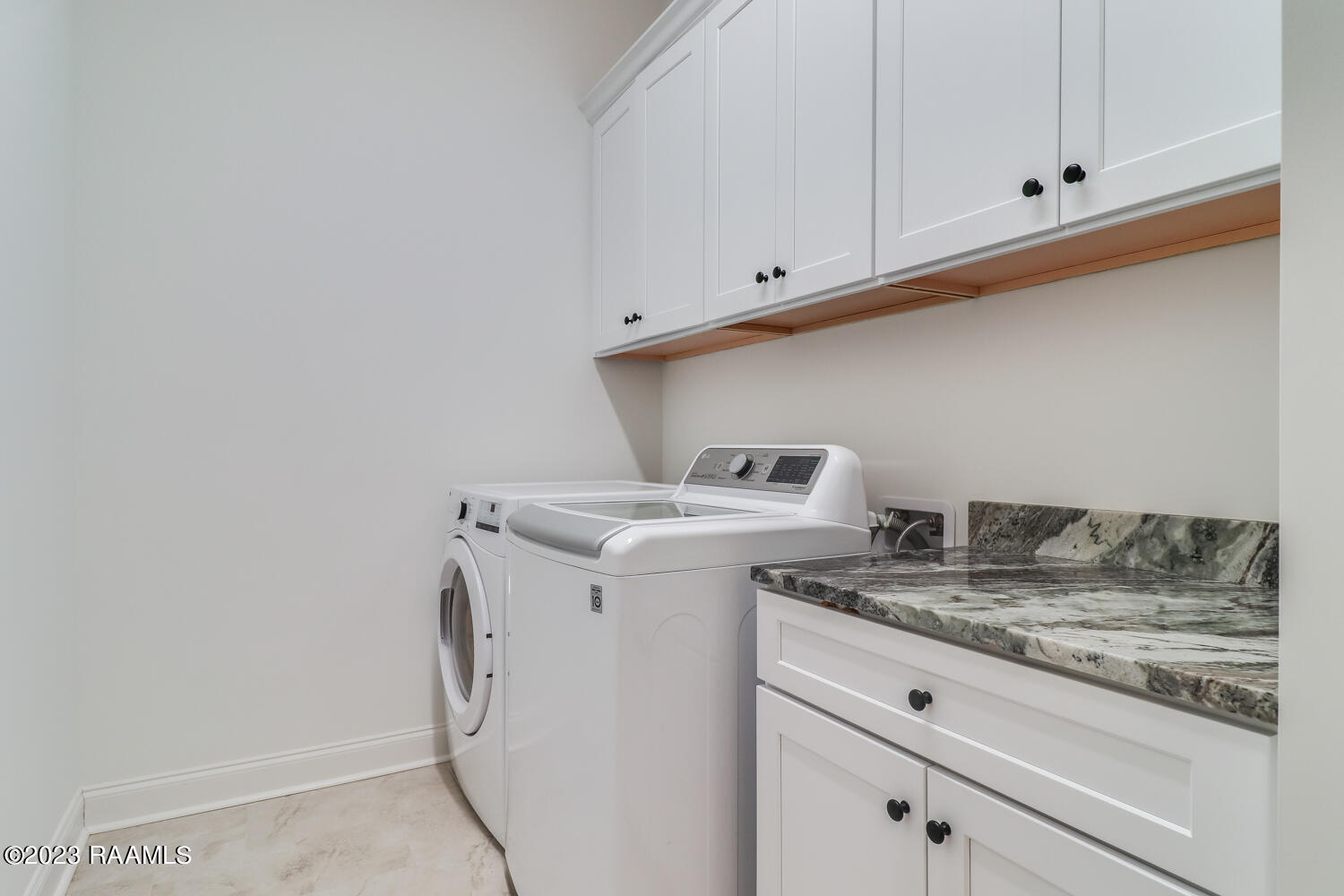 210 Redfern Street Lafayette, LA 70508 - Photo 10 of 20 210 Redfern-9