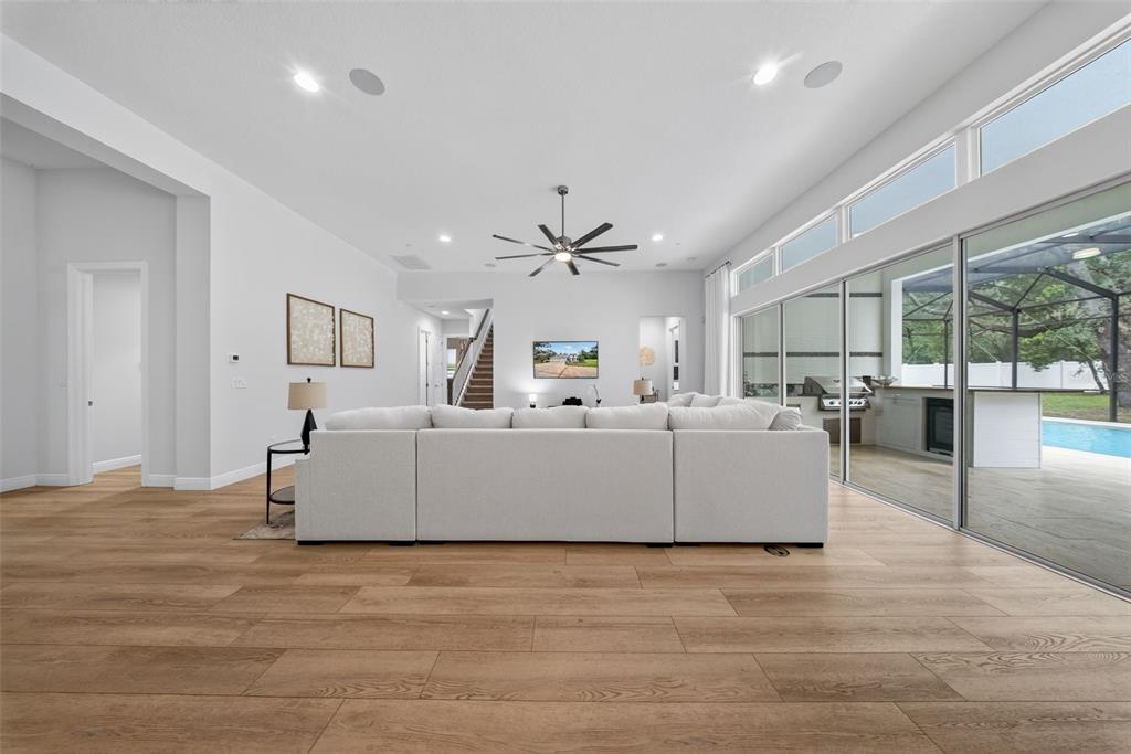 2304 Clement Road Lutz, FL 33549 - Photo 27 of 85