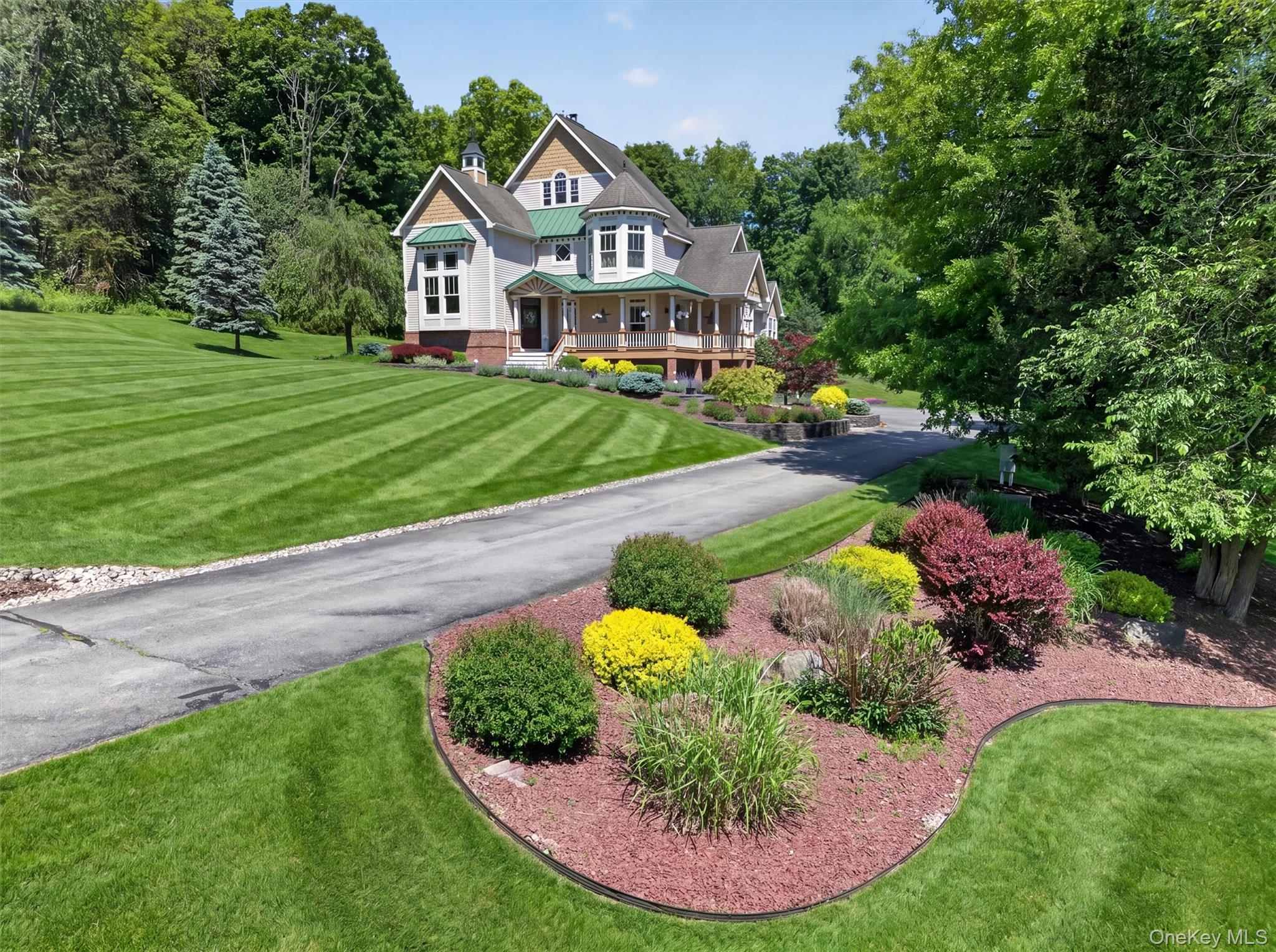 22 Goshen Road Chester, NY 10918 - Photo 2 of 50