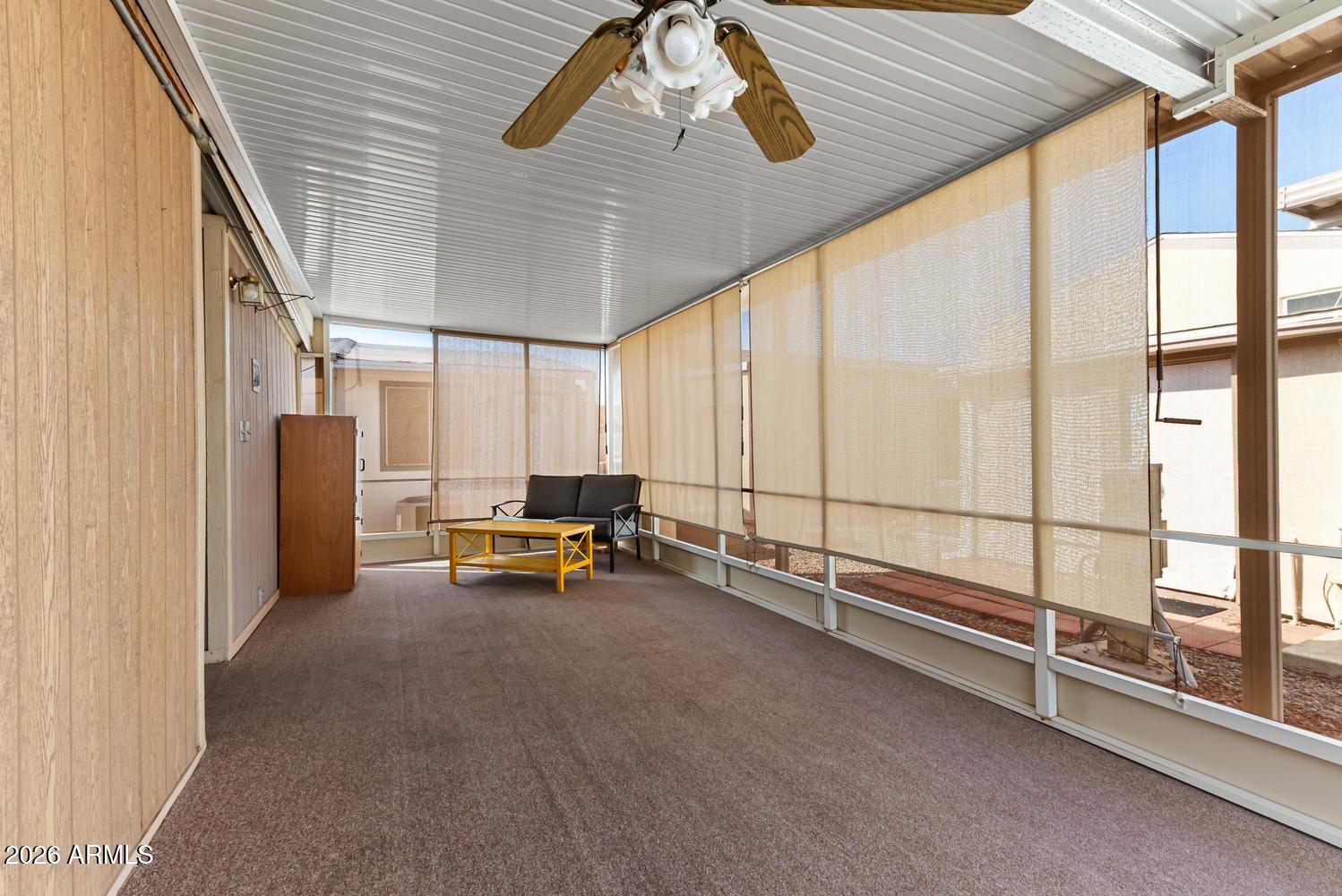 17200 West Bell Road, Unit 1724 Surprise, AZ 85374 - Photo 7 of 24 006-011-BV3A1155 M0-1498x1000