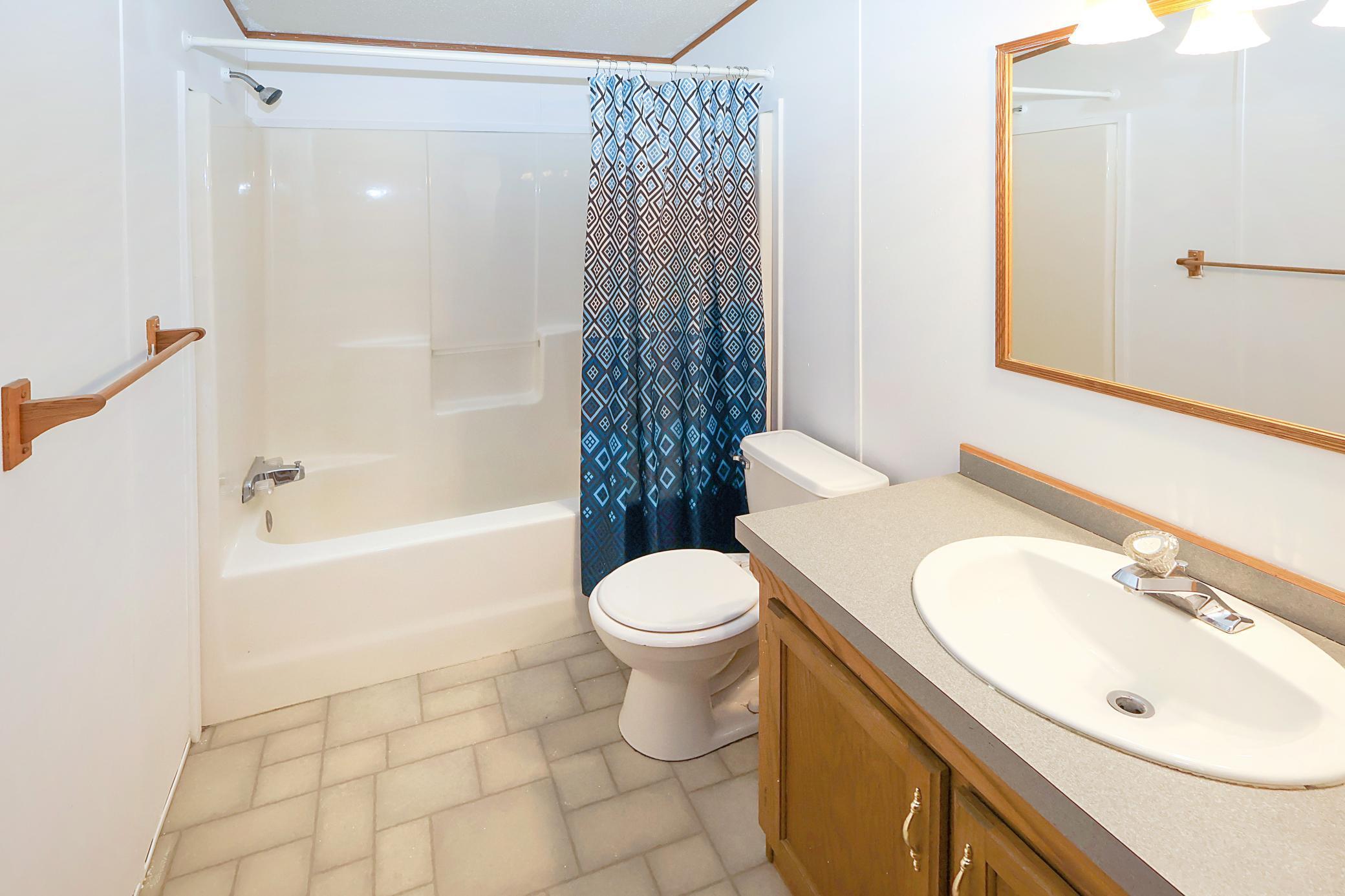 115 Apache Street Northwest, Unit B Princeton, MN 55371 - Photo 17 of 19
